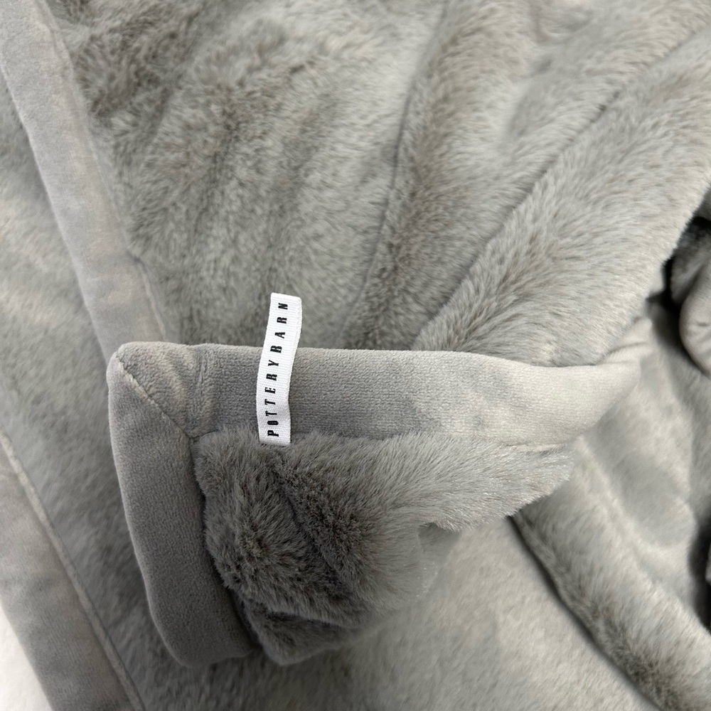 Pottery Barn Double Faced Rabbit Faux Fur throw - Picture 3 of 5